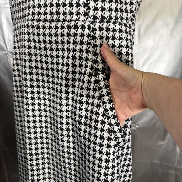 Lands End Women’s Size 12 Sleeveless Red Keyhole Polkadot Dress NWT - Picture 5 of 15